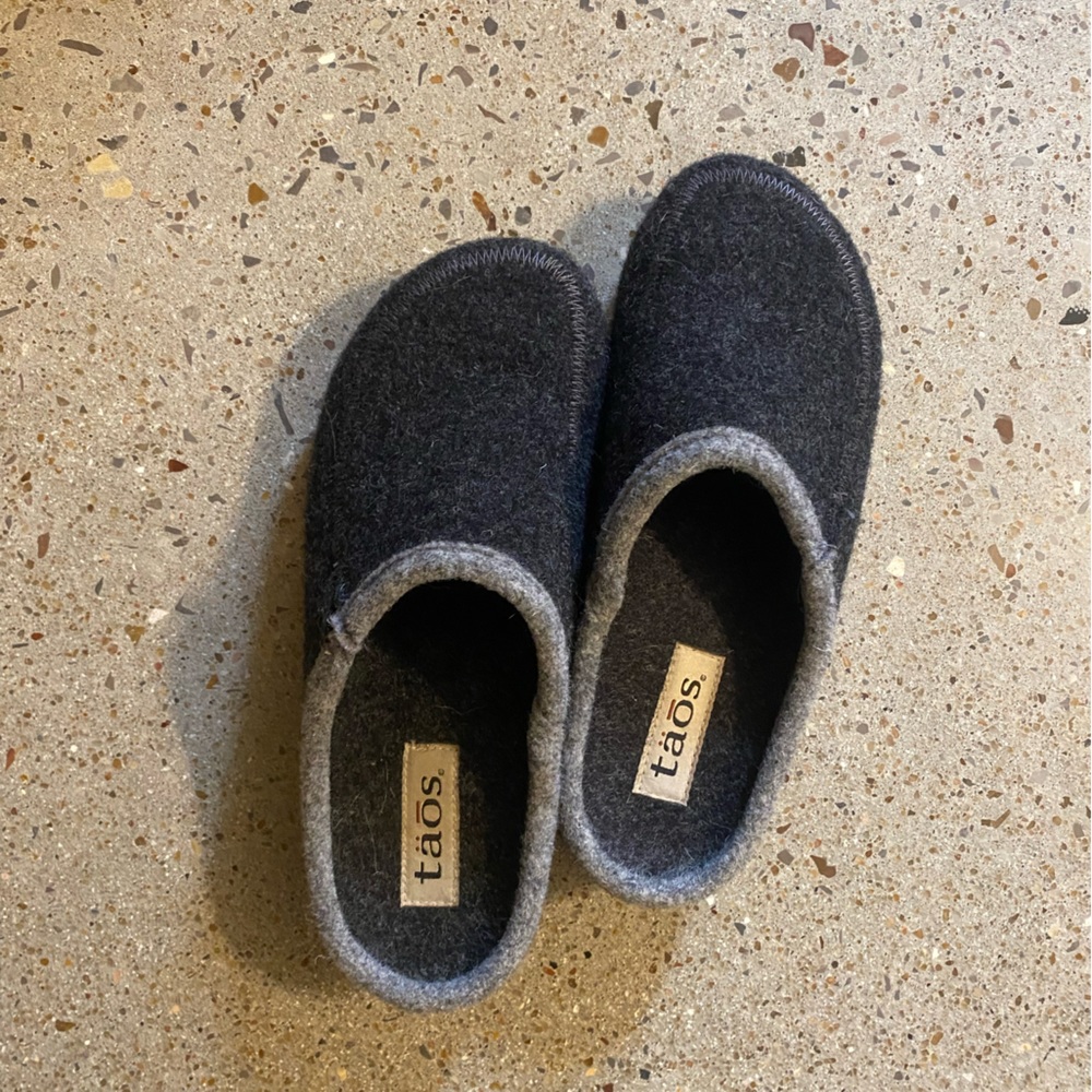 Taos Clogs